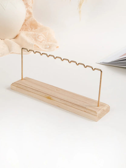 Présentoir éco-chic – Support en bois & laiton pour boucles d’oreilles | Verdalya