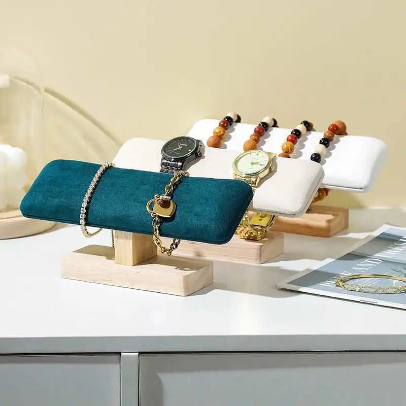 Élégance naturelle – Présentoir en bois pour montres & bijoux | Verdalya